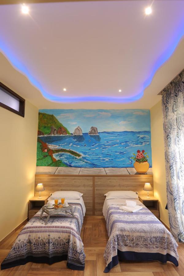 L'Ammor E Napule Bed & Breakfast เนเปิลส์ ภายนอก รูปภาพ