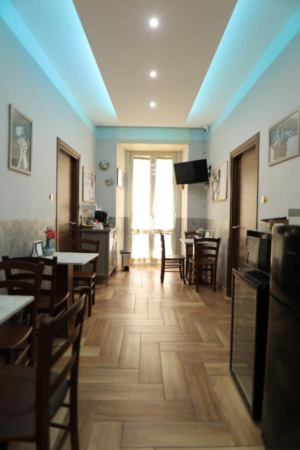 L'Ammor E Napule Bed & Breakfast เนเปิลส์ ภายนอก รูปภาพ
