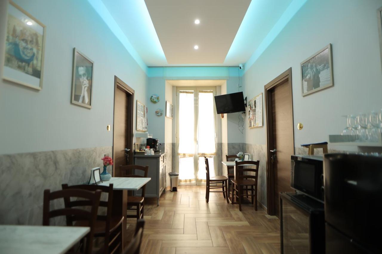 L'Ammor E Napule Bed & Breakfast เนเปิลส์ ภายนอก รูปภาพ